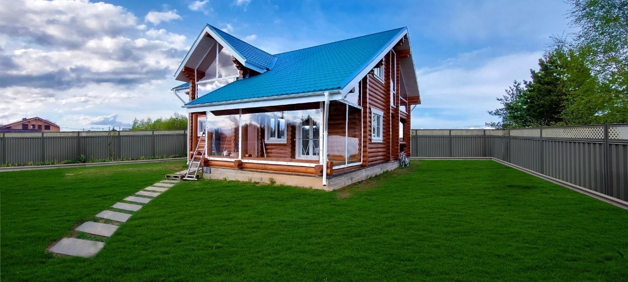 Мягкие окна на веранде загородного дома в посёлке Нахабино